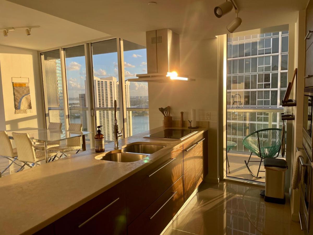 Iconbrickell Tower 3 W Residences Miami Eksteriør bilde